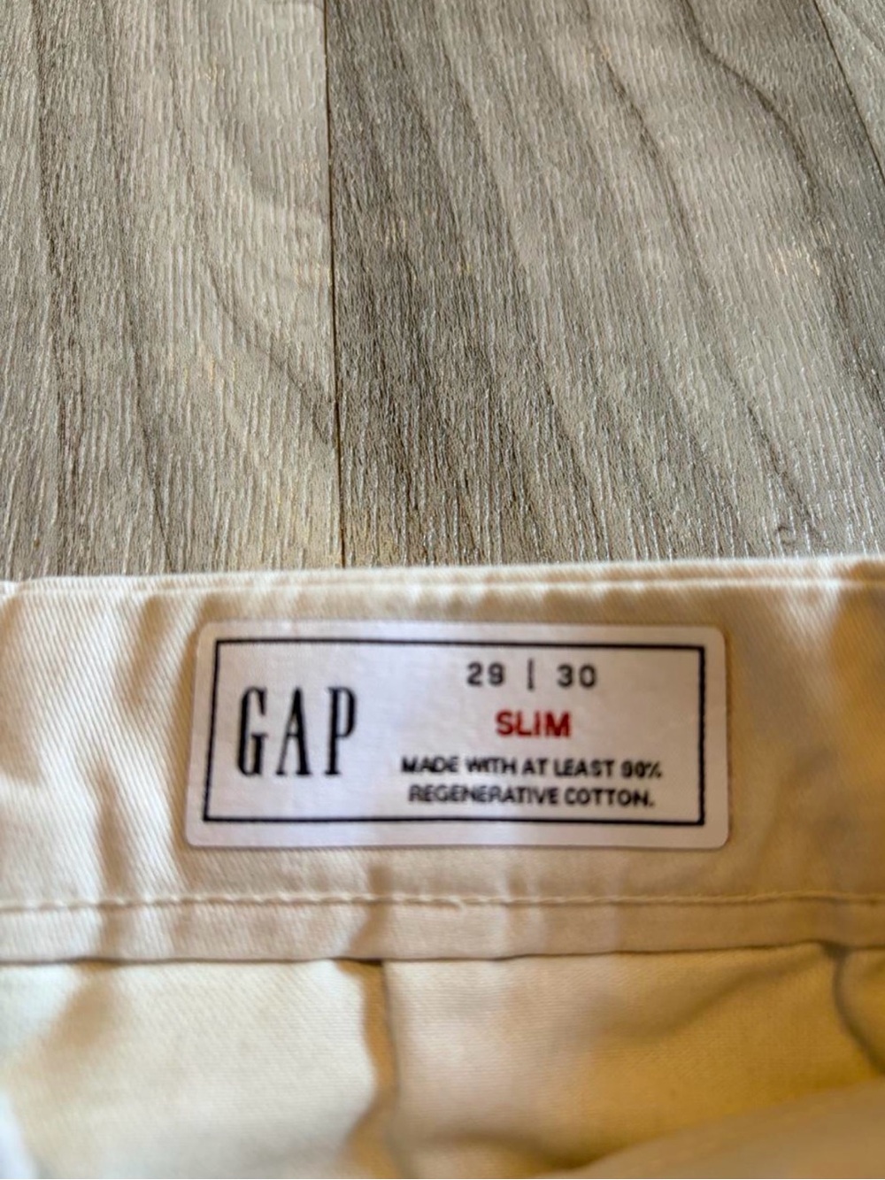 GAP Slim Chinos in Light Beige